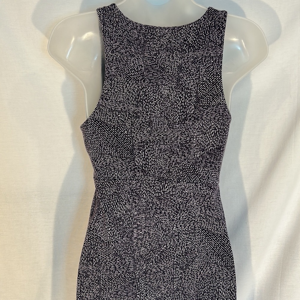 ATHLETA on my way back Purple and White speckled athletic dress - Picture 4 of 5